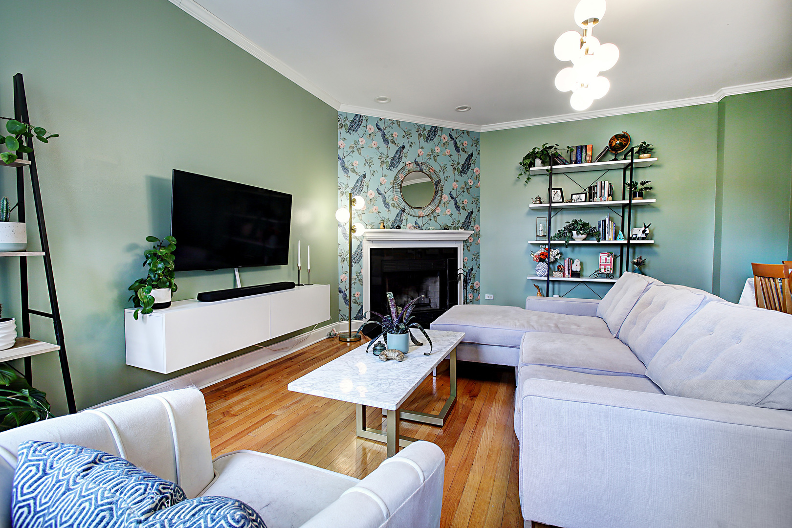 816 W Sunnyside Avenue 3B