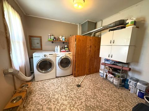 Tiny photo for 360 Niagara Street, Park Forest, IL 60466 (MLS # 12630124)