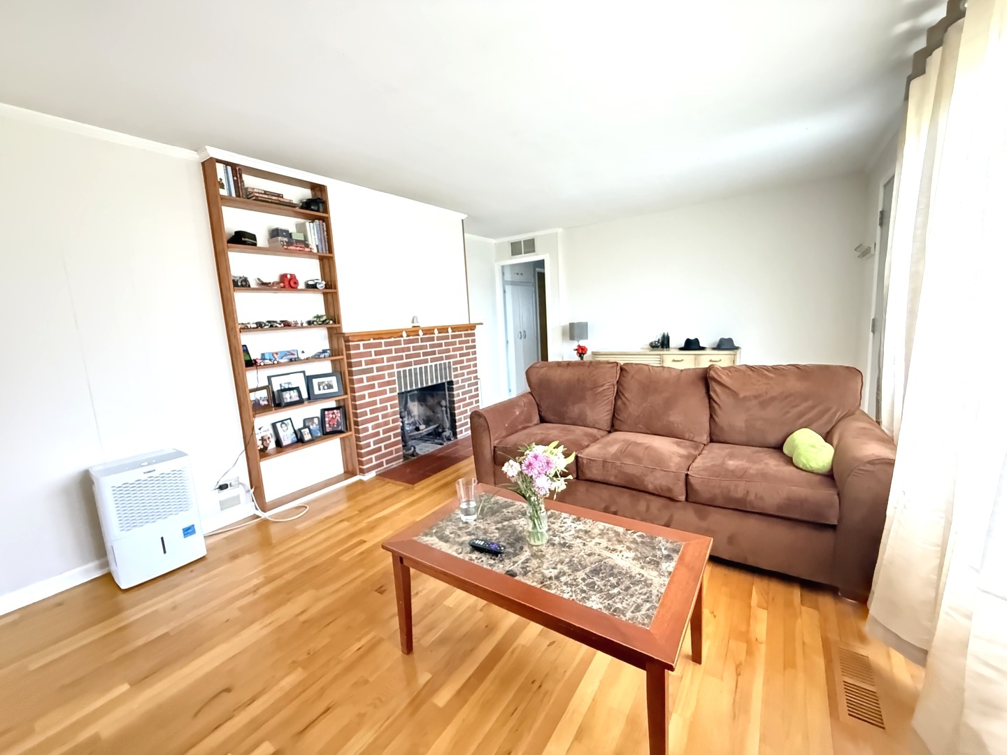 360 Niagara Street