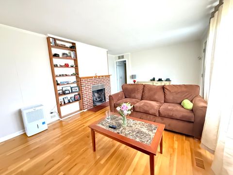 Tiny photo for 360 Niagara Street, Park Forest, IL 60466 (MLS # 12630124)