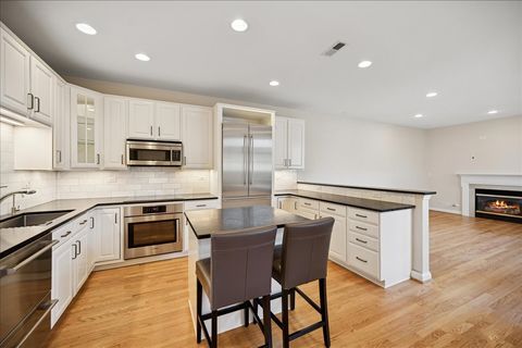 Tiny photo for 2464 Violet Street, Glenview, IL 60026 (MLS # 12575952)