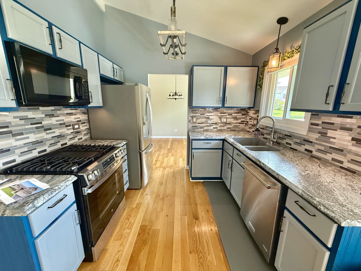 1176 Westport Ridge