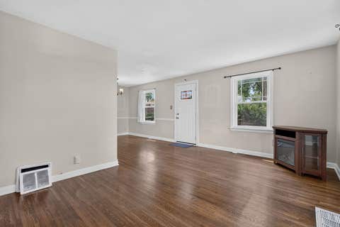 Tiny photo for 1531 Heidorn Avenue, Westchester, IL 60154 (MLS # 12688540)