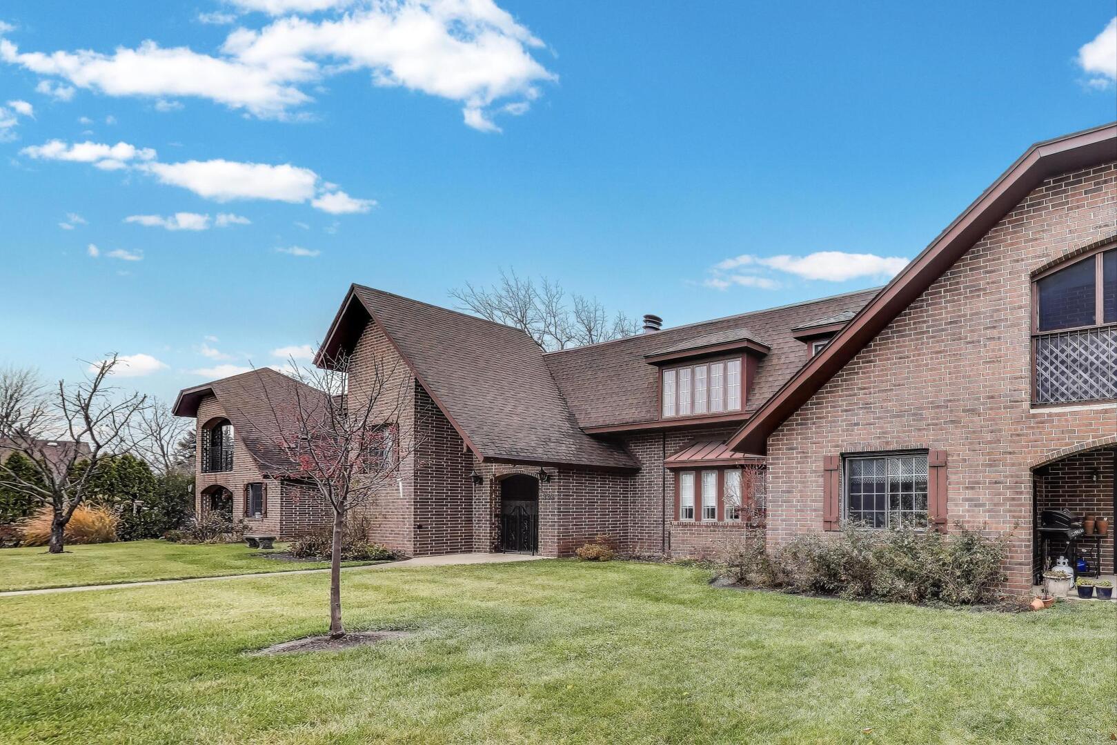 330 Highwood Avenue 2A