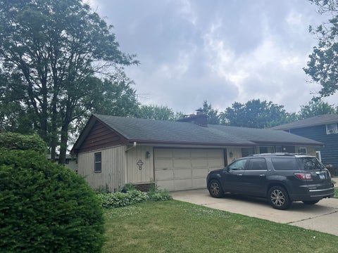Tiny photo for 1629 Lin Lor Lane, Elgin, IL 60123 (MLS # 12676298)