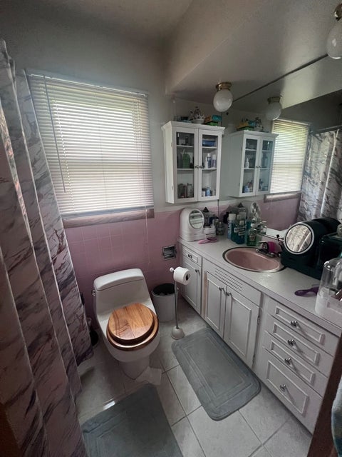 Tiny photo for 1629 Lin Lor Lane, Elgin, IL 60123 (MLS # 12676298)