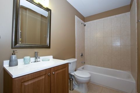Tiny photo for 4755 S ST LAWRENCE Avenue #B3, Chicago, IL 60615 (MLS # 12582538)