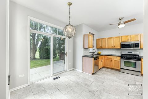 Tiny photo for 558 Pinebrook Drive, Bolingbrook, IL 60490 (MLS # 12455557)
