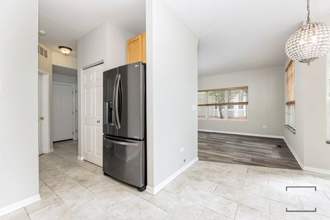 Tiny photo for 558 Pinebrook Drive, Bolingbrook, IL 60490 (MLS # 12455557)