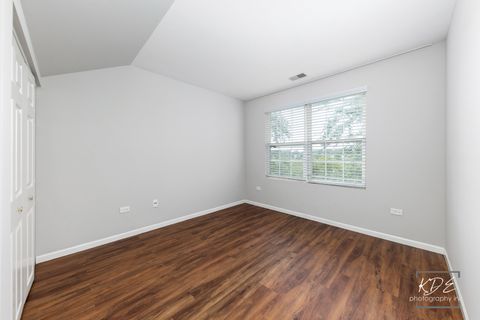 Tiny photo for 558 Pinebrook Drive, Bolingbrook, IL 60490 (MLS # 12455557)