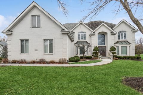 9200 Falling Waters Drive Burr Ridge IL 60527