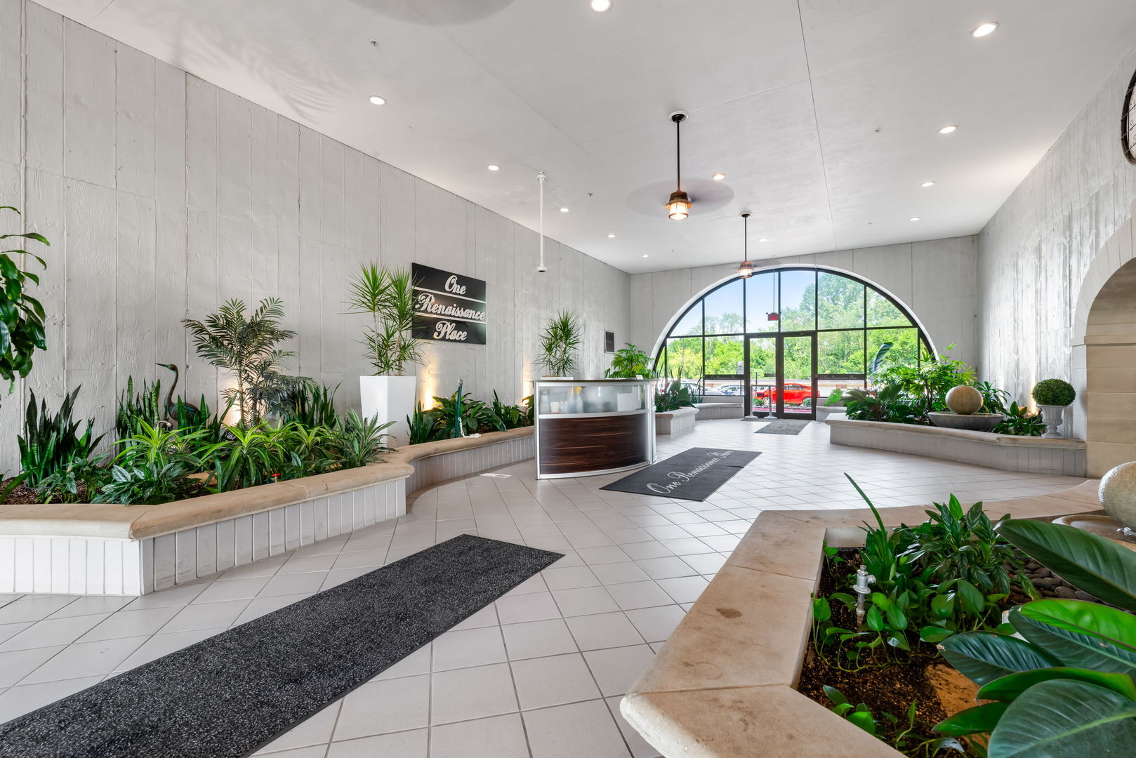 1 Renaissance Place 8GF