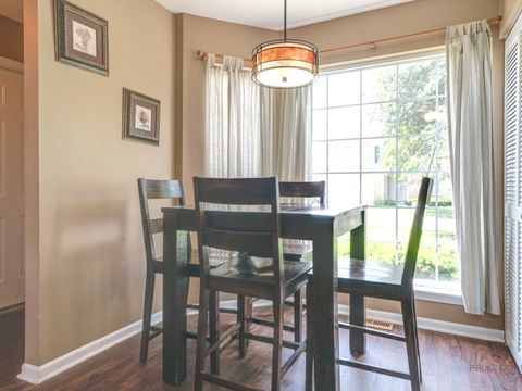Tiny photo for 6797 ROANOAKE Court, Gurnee, IL 60031 (MLS # 12432266)