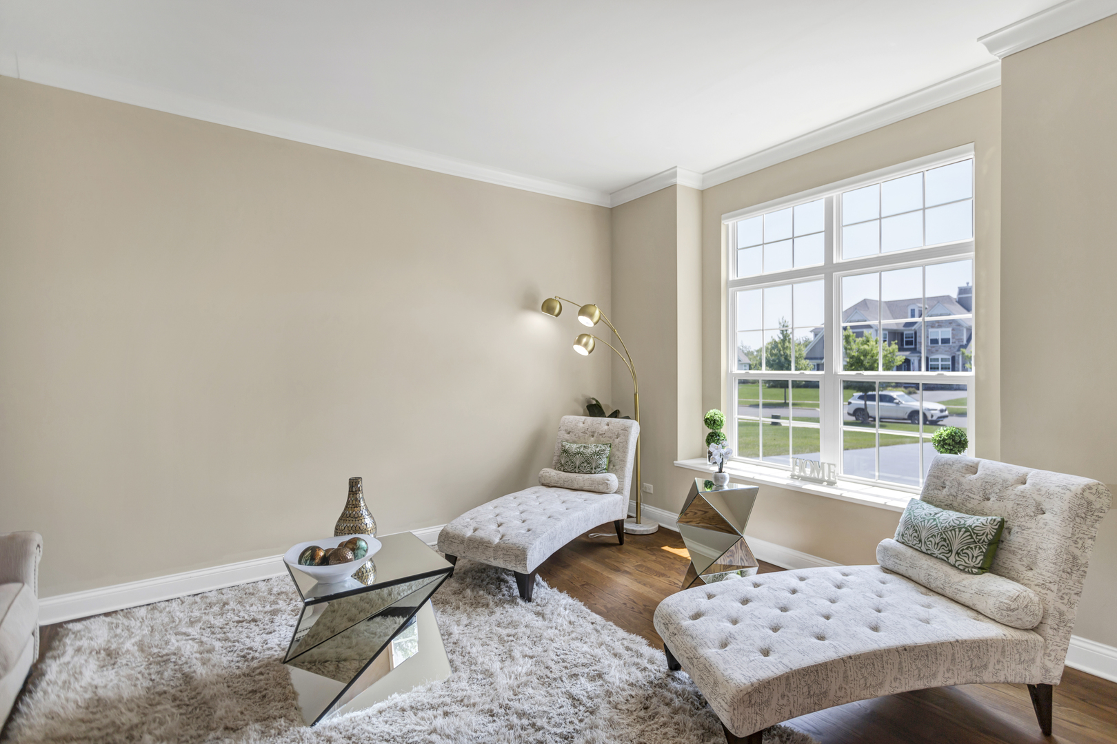 860 Reserve Drive