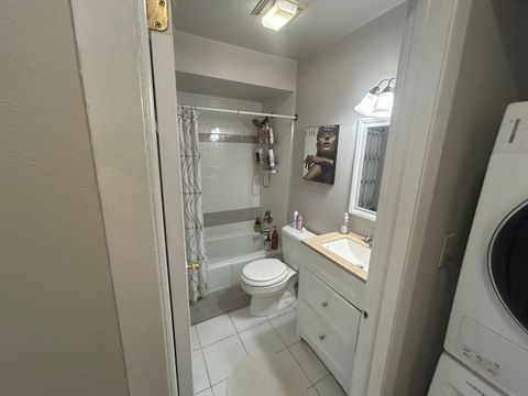 Tiny photo for 836 E Old Willow Road #212, Prospect Heights, IL 60070 (MLS # 12471867)