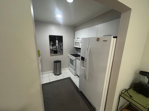 Tiny photo for 836 E Old Willow Road #212, Prospect Heights, IL 60070 (MLS # 12471867)