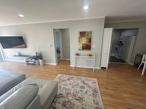 Tiny photo for 836 E Old Willow Road #212, Prospect Heights, IL 60070 (MLS # 12471867)