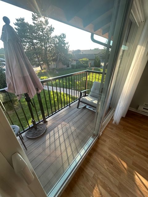 Tiny photo for 836 E Old Willow Road #212, Prospect Heights, IL 60070 (MLS # 12471867)