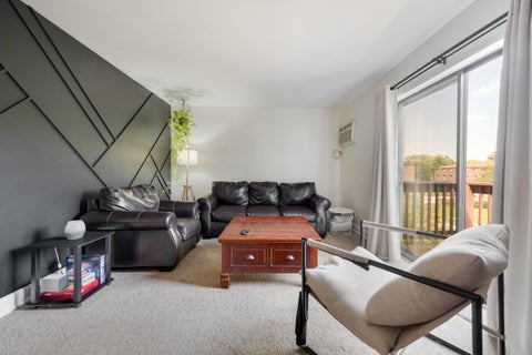 Tiny photo for 1110 Cedar Street #3B, Glendale Heights, IL 60139 (MLS # 12751187)