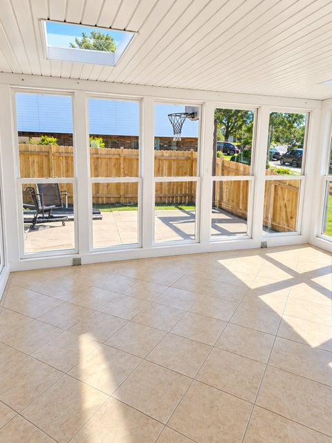 Tiny photo for 15415 Woodlawn East Avenue, South Holland, IL 60473 (MLS # 12778092)