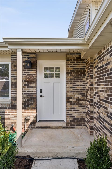 Tiny photo for 525 N Clarendon Avenue, Lombard, IL 60148 (MLS # 12748127)