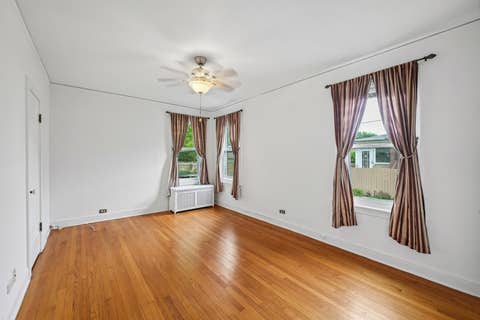 Tiny photo for 6638 N Trumbull Avenue, Lincolnwood, IL 60712 (MLS # 12704498)