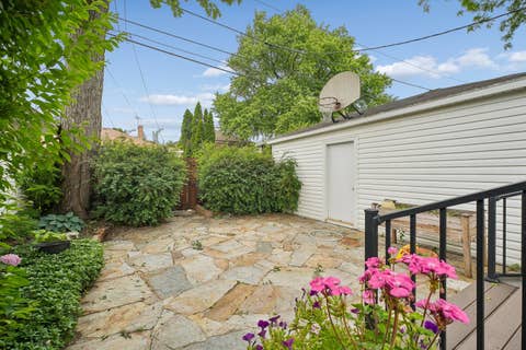 Tiny photo for 6638 N Trumbull Avenue, Lincolnwood, IL 60712 (MLS # 12704498)