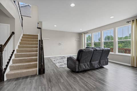 Tiny photo for 340 Hamilton Road, St. Charles, IL 60175 (MLS # 12714056)
