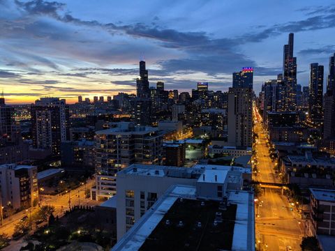 1720 S Michigan Avenue 2201 Chicago IL 60616