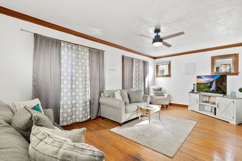 Tiny photo for 1536 Kenilworth Avenue, Berwyn, IL 60402 (MLS # 12542598)