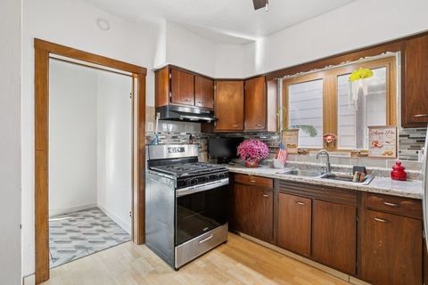 Tiny photo for 1536 Kenilworth Avenue, Berwyn, IL 60402 (MLS # 12542598)