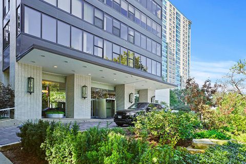 3150 N Lake Shore Drive 11F-12F Chicago IL 60657