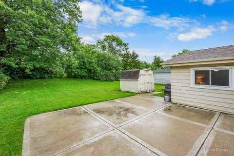 Tiny photo for 645 MORTON Street, Hoffman Estates, IL 60169 (MLS # 12679486)