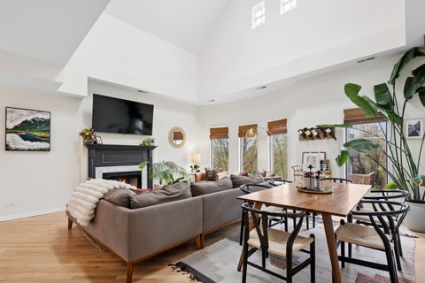 Tiny photo for 3141 N Racine Avenue #3, Chicago, IL 60657 (MLS # 12620835)