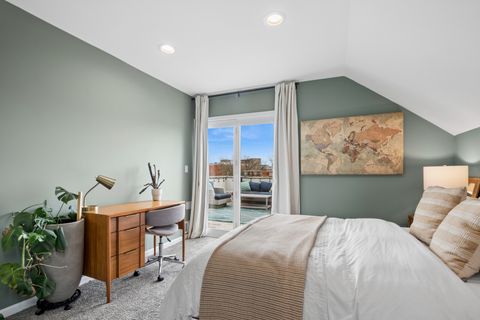 Tiny photo for 3141 N Racine Avenue #3, Chicago, IL 60657 (MLS # 12620835)