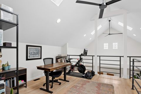 Tiny photo for 3141 N Racine Avenue #3, Chicago, IL 60657 (MLS # 12620835)