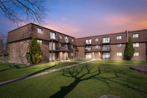 503 Mchenry Road 2A Wheeling IL 60090
