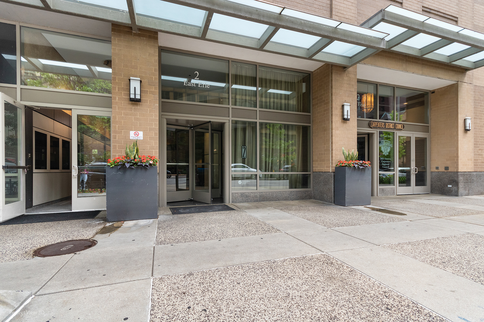 2 E ERIE Street 2102