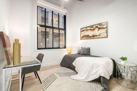 Tiny photo for 120 S State Street #4, Chicago, IL 60603 (MLS # 12634145)