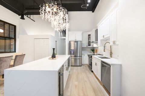 Tiny photo for 120 S State Street #4, Chicago, IL 60603 (MLS # 12634145)