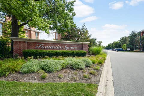 Tiny photo for 855 E 22nd Street #214, Lombard, IL 60148 (MLS # 12733951)
