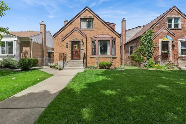2009 KEENEY ST, EVANSTON, IL 60202 - Image d7859de4e62dca44145531fdfd0ad1d3/4019906615