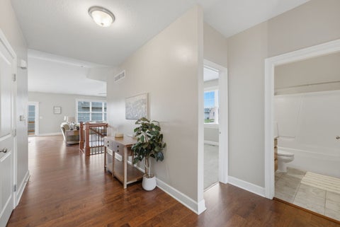 Tiny photo for 63 Cobblestone Lane, Leclaire, IA 52753 (MLS # 12740299)