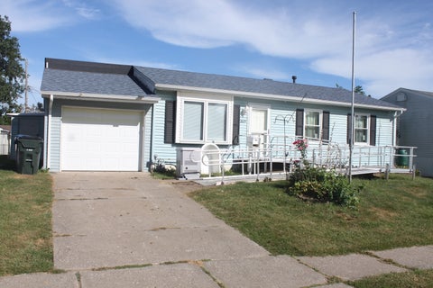 Photo of 2629 N Concord Street, Davenport, IA 52804 (MLS # 12754577)