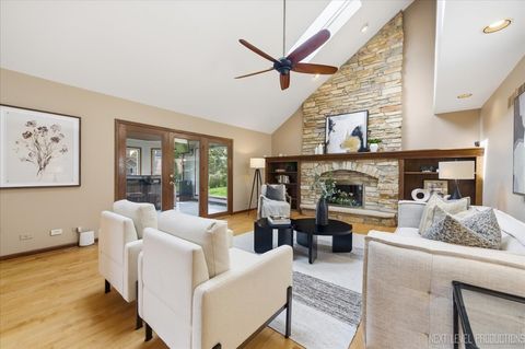 Tiny photo for 1872 Jahns Drive, Wheaton, IL 60189 (MLS # 12613239)