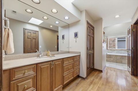 Tiny photo for 1872 Jahns Drive, Wheaton, IL 60189 (MLS # 12613239)