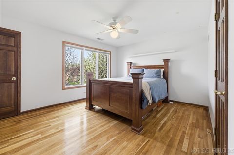 Tiny photo for 1872 Jahns Drive, Wheaton, IL 60189 (MLS # 12613239)