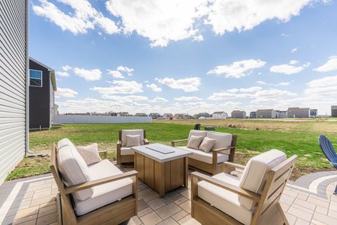 Tiny photo for 383 Thresher Street, DeKalb, IL 60115 (MLS # 12602190)