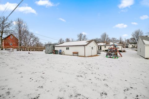 A home in Beecher