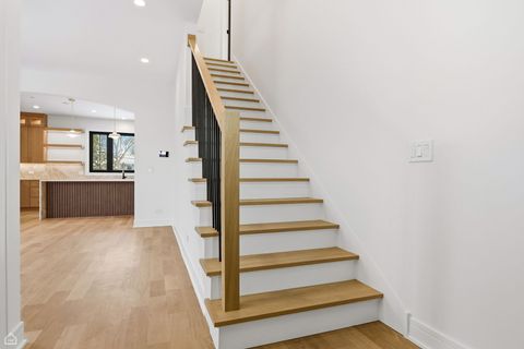 Tiny photo for 1100 Lois Avenue, Park Ridge, IL 60068 (MLS # 12533650)